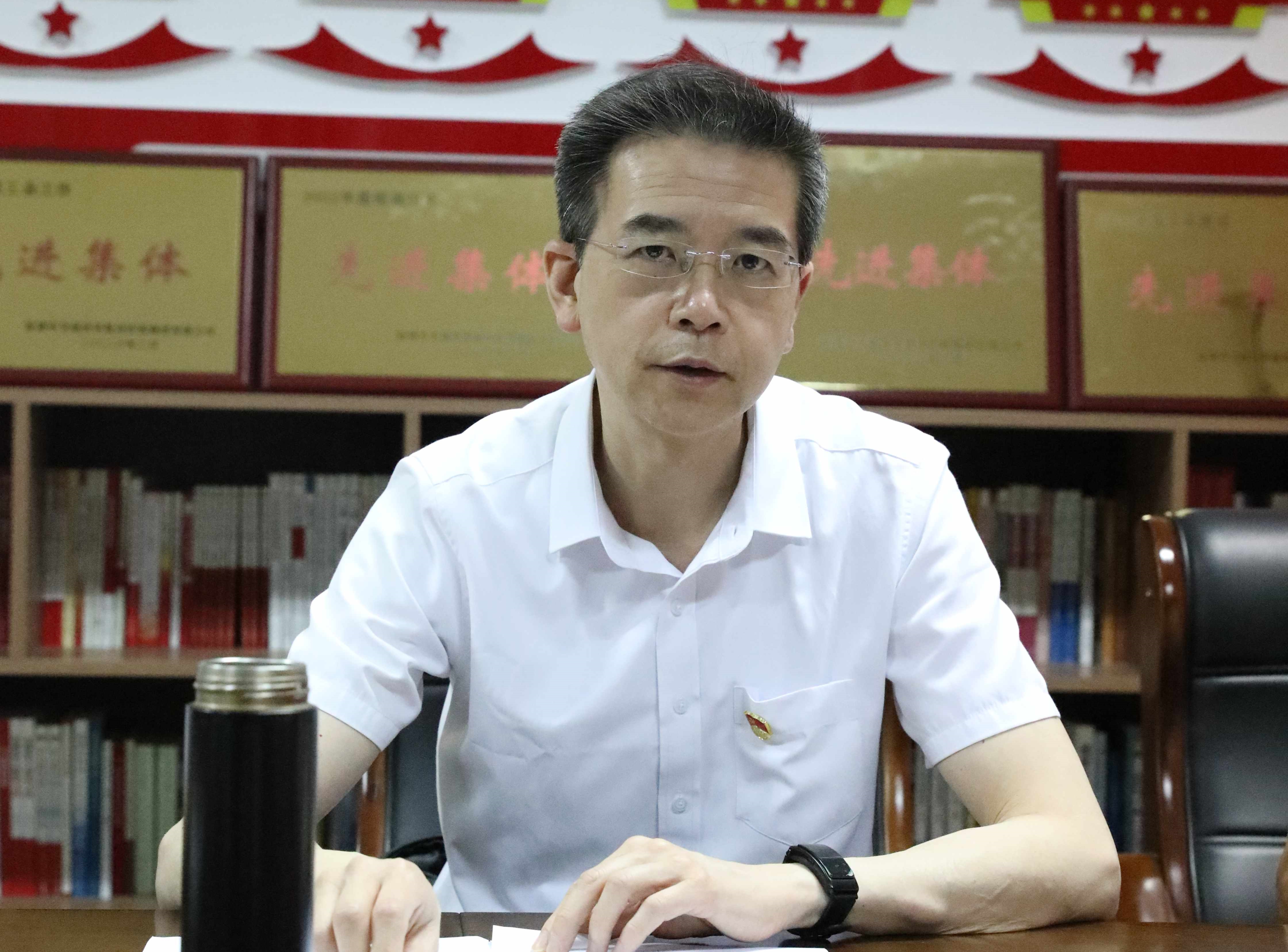林總照片.jpg 林總照片.jpg