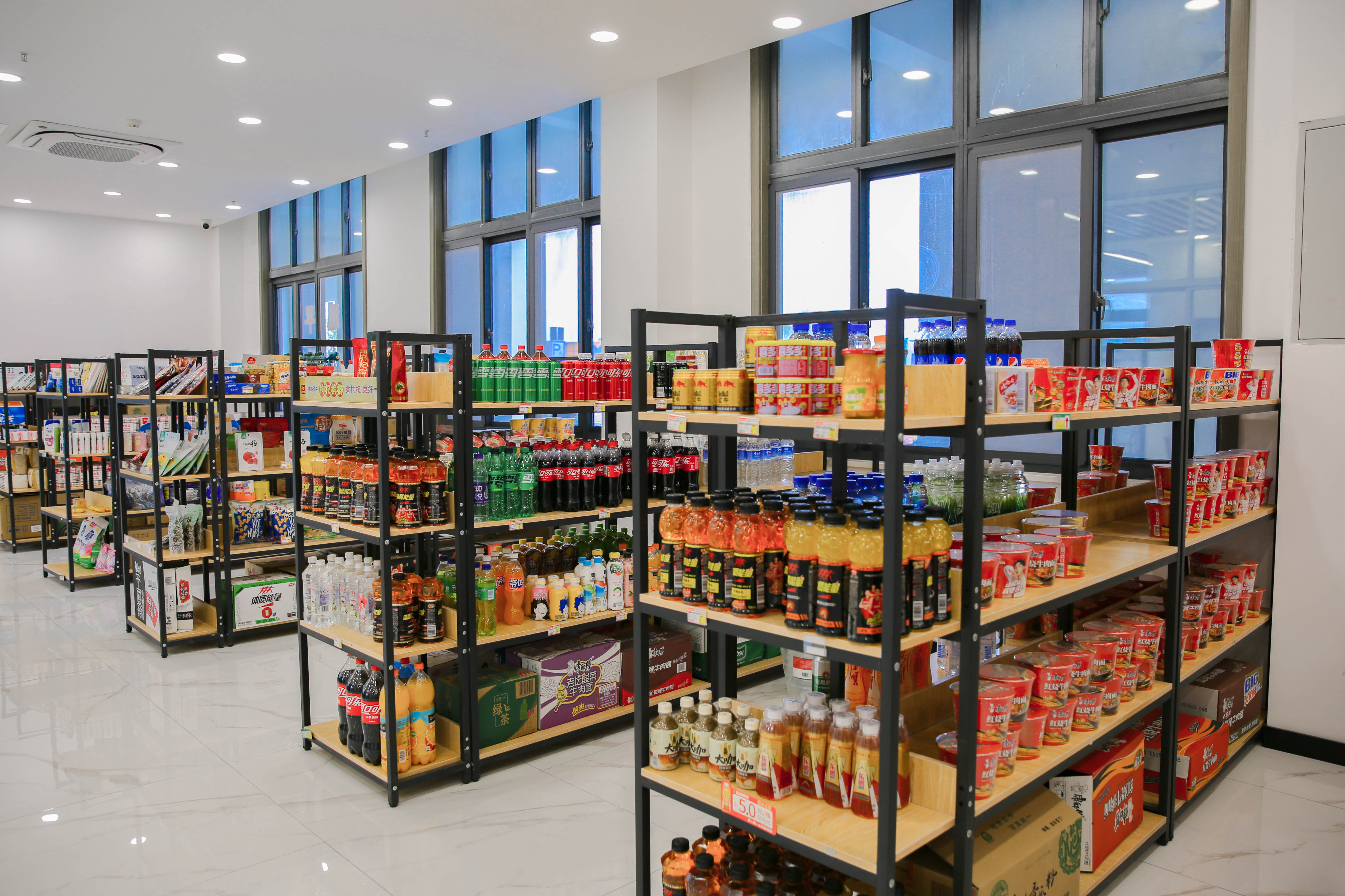 3-便利店.jpg 3-便利店.jpg