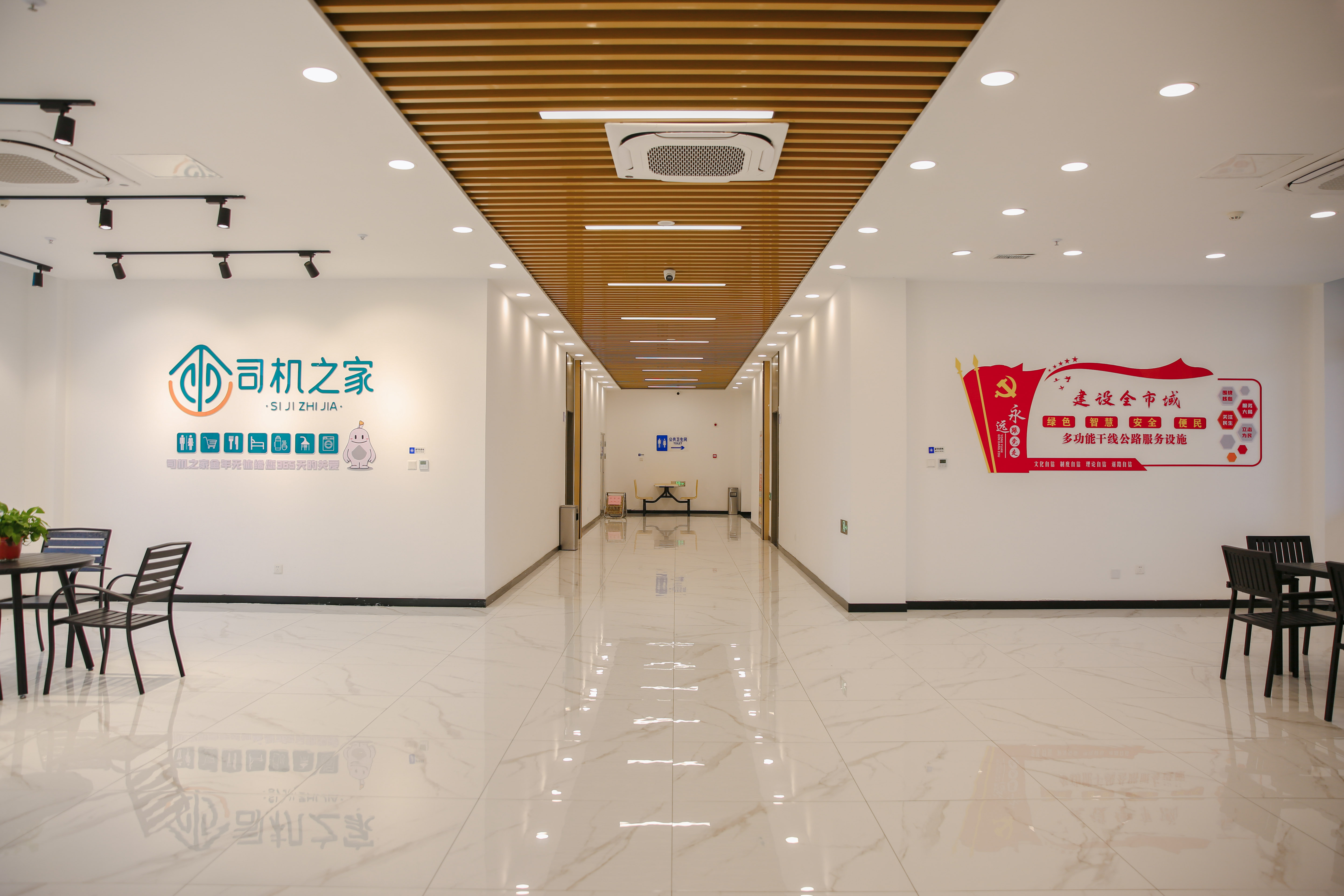 QA1A9230.jpg QA1A9230.jpg